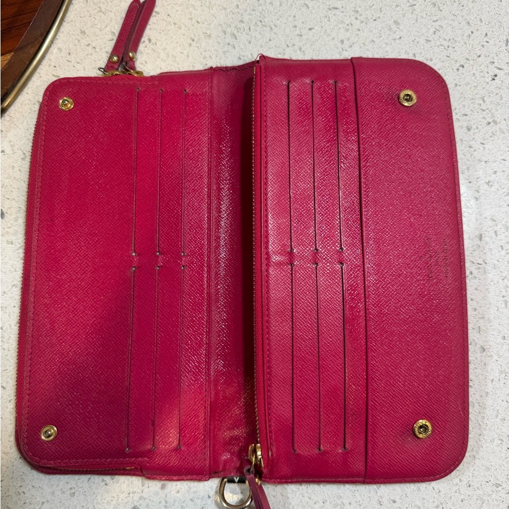 SOLD ๐ Louis Vuitton LV Murakami wallet/clutch Authentic w/ COA - Picture 8 of 15